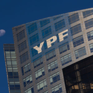 ypf-expropriation-case:-argentina-denounces-harassment-as-hedge-fund-asks-for-sanctions