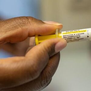 un-ensayo-clinico-duvaccin-contre-lhepatiteb-arrete-enguinee-bissau-apres-avoir-provoque-lindignation-des-scientifiques