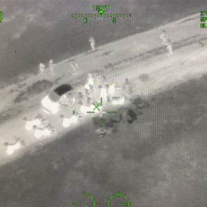 videos-|-capturan-a-uno-de-los-dos-presuntos-ladrones-de-un-carro-cuyo-conductor-estuvo-amarrado;-clave,-el-helicoptero-halcon-de-la-policia-de-cali