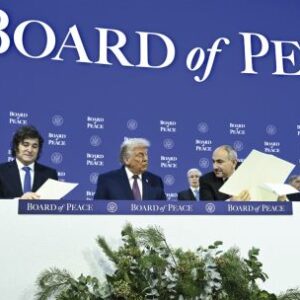 solo-los-superfans-de-trump-se-unen-a-la-firma-de-la-junta-de-la-paz-en-davos