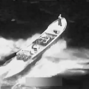 nouvelle-frappe-americaine-contre-un-bateau-de-narcotrafiquants-presumes-dans-le-pacifique