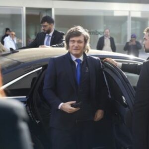 milei-no-cree-que-argentina-este-lista-todavia-para-un-peso-flotante