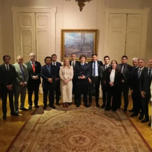 transferencias-a-provincias:-reportan-recuperacion-en-2025,-respaldada-en-giros-no-automaticos