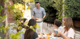 Cuánto salen los juegos de mesas y sillas de jardín en el verano 2026: precios y modelos cuanto-salen-los-juegos-de-mesas-y-sillas-de-jardin-en-el-verano-2026:-precios-y-modelos