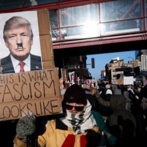 trump-intenta-dar-un-giro-ante-la-reaccion-violenta-por-el-asesinato-en-minneapolis