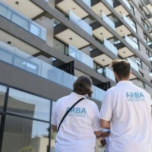 arba-identifico-propiedades-sin-declarar-en-pinamar-y-carilo:-torre-de-9-pisos-figuraba-como-terreno-baldio