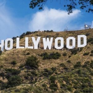 internaron-a-un-famoso-actor-de-hollywood:-esta-luchando-por-su-vida