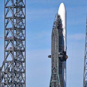 blue-origin,-la-sociedad-de-jeff-bezos,-reunio-el-turismo-espacial-en-pausa-para-concentrarse-en-la-luna