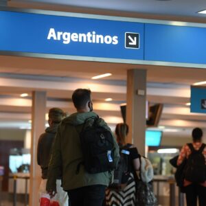 is-argentina-creating-its-own-version-of-the-us-immigration-agency-ice?