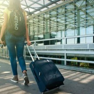 la-modernidad-llego-a-los-micros:-no-podran-usar-mas-los-cartoncitos-para-identificar-el-equipaje