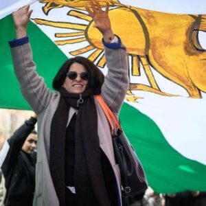 en-francia,-las-nuevas-movilizaciones-en-orden-dispersadas-en-apoyo-a-los-iranies