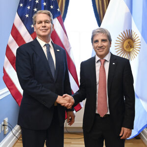 argentina-to-pay-over-us$800-million-of-imf-debt-with-us-backing