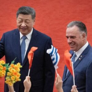 china-corteja-a-uruguay-mientras-la-argentina-milei-abraza-a-trump