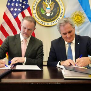 argentina-us-sign-reciprocal-trade-and-investment-deal