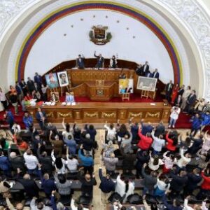 proyecto-de-amnistia-en-venezuela-excluye-graves-abusos-de-derechos-bajo-chavez-y-maduro