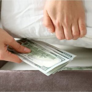 “dolares-del-colchon”:-los-puntos-clave-de-la-ley-de-inocencia-fiscal-y-el-blanqueo