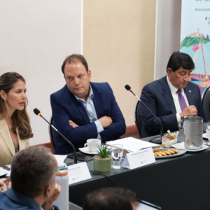 lluvias-en-santa-marta,-riohacha,-monteria-y-en-el-caribe-de-colombia-dejan-perdidas-de-mas-de-$1-billon:-los-alcaldes-advierten-crisis-sin-precedentes