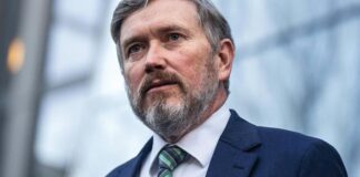 Asunto Epstein: qui est Thomas Massie, lun des élus qui a désanonymisé des personnes sans lien avec le criminal sexuel asunto-epstein:-qui-est-thomas-massie,-lun-des-elus-qui-a-desanonymise-des-personnes-sans-lien-avec-le-criminal-sexuel