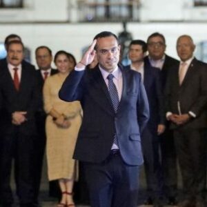 peru-se-prepara-para-el-octavo-presidente-en-una-decada-tras-un-nuevo-juicio-politico