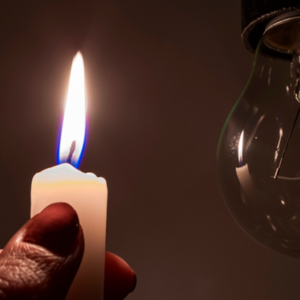 apagones-y-fluctuaciones-electricas-afectan-varias-zonas-de-caracas-este-jueves