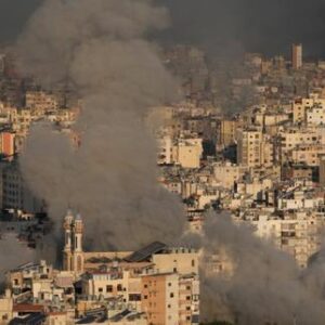 en-direct,-iran:-larmee-israelienne-dit-mener-des-frappes-simultanees-sur-teheran-et-beyrouth;-lambassade-americaine-en-arabia-saudita-touchee-par-des-drones
