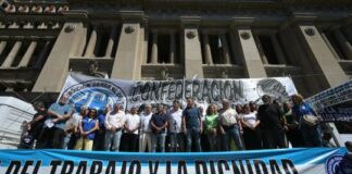Sindicatos impugnan en los tribunales la emblemática reforma laboral de Milei sindicatos-impugnan-en-los-tribunales-la-emblematica-reforma-laboral-de-milei