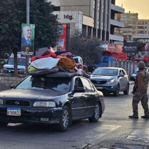 en-directo,-guerra-en-iran:-au-liban,-des-habitants-de-la-banlieue-sud-de-beyrouth,-bastion-du-hezbollah,-fuient-apres-un-appel-a-evacuer-de-larmee-israelienne