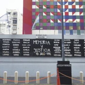 fiscal-de-argentina-impulsa-caso-atentado-a-la-amia-hacia-juicio-en-rebeldia