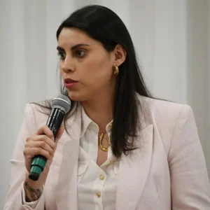 renuncia-a-la-viceministra-de-autonomias-tras-polemica-por-el-50/50
