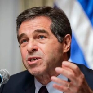 luis-caputo-incorporo-a-un-economista-uruguayo-al-ministerio-de-economia