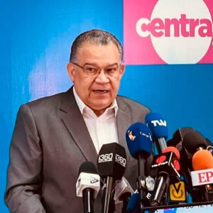 ¿que-pasa-en-centrados?-conflicto-interno-en-torno-a-separacion-de-enrique-marquez