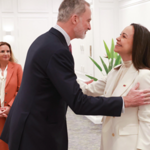 machado-sostiene-reunion-en-chile-con-el-rey-de-espana-felipe-vi
