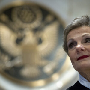 argentina-strikes-settlement-with-holdout-funds-over-2001-defaulted-debt