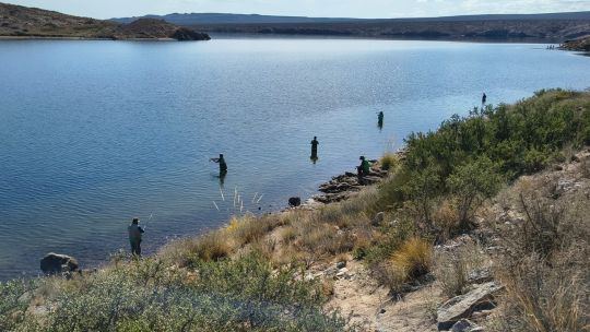 neuquen-impulsa-la-pesca-deportiva-con-capacitacion-y-torneos