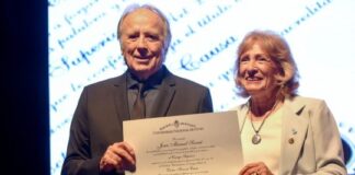 El músico catalán Joan Manuel Serrat dice durante su viaje a Argentina que el individualismo lleva al abismo el-musico-catalan-joan-manuel-serrat-dice-durante-su-viaje-a-argentina-que-el-individualismo-lleva-al-abismo