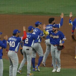 venezuela-elimina-al-japon-de-ohtani-a-punta-de-pitcheo-y-jonrones:-clasico-mundial-de-beisbol