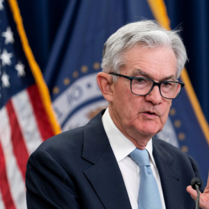 la-fed-mantuvo-las-tasas,-pero-advirtio-por-mayor-inflacion-ante-la-guerra-en-medio-oriente-y-los-aranceles