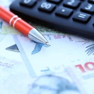 superavit-fiscal-mas-desafiante:-el-recorte-del-gasto-publico-y-las-privatizaciones,-los-dos-ejes-para-sostenerlo