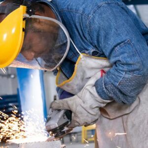 employment-plummets-in-2025-as-economy-rises-due-to-more-informal-work