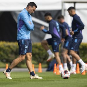 scaloni-shakes-up-player-list-ahead-of-last-2026-world-cup-preparation-game