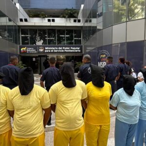 la-ley-de-amnistia-ha-sido-una-burla,-denuncian-familiares-de-presos-politicos-a-un-mes-de-su-promulgacion