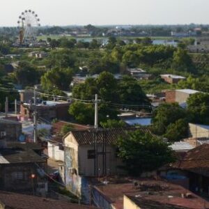 paraguay,-aliado-desvalido-de-trump-en-america-latina,-se-convierte-en-un-iman-para-los-inversores