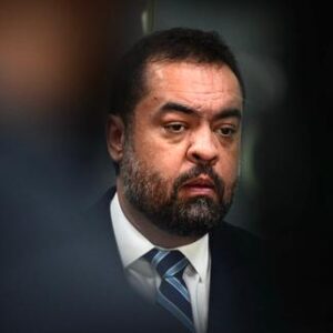 au-bresil,-claudio-castro-junto-a-la-lista-de-gobernadores-del-estado-de-rio-de-janeiro-condenados-por-malversaciones