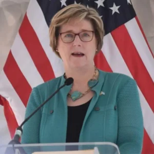 laura-dogu:-embajada-de-eeuu-buscara-vincular-a-empresarios-de-ambos-paises