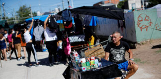 Poverty drops to 28.2%, the lowest in seven years poverty-drops-to-28.2%,-the-lowest-in-seven-years