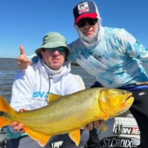 dorado-a-pleno-en-el-rio-uruguay:-jornadas-explosivas-a-solo-160-km-de-buenos-aires