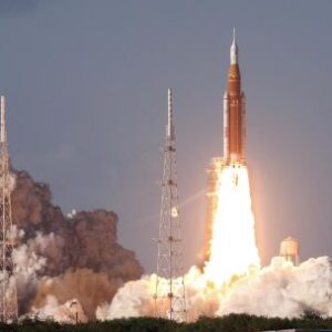 los-astronautas-despegan-en-el-historico-viaje-lunar-‘artemis-ii’-en-ee-uu.