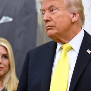 ¿por-que-el-ministro-de-justicia-americano-esta-en-limusina-por-donald-trump?