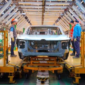 la-economia-sufrio-un-freno-en-febrero-y-la-industria-volvio-a-ser-el-sector-mas-golpeado,-con-caidas-de-hasta-11%