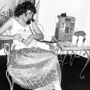 beauty-and-happiness:-fernanda-lagunas-retrospective-in-malba
